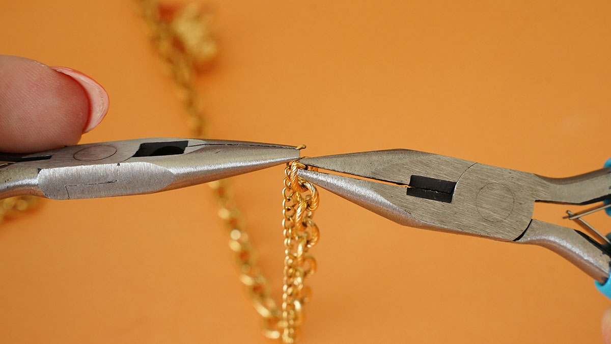 Collier Charms d’Automne en Breloques : Etape 5 Collier Charms d’Automne en Breloques : Etape 5