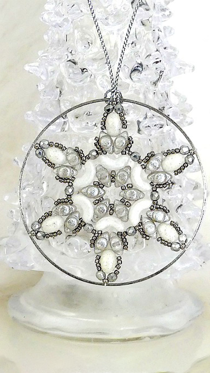 Flocon de neige en perles par Puca®