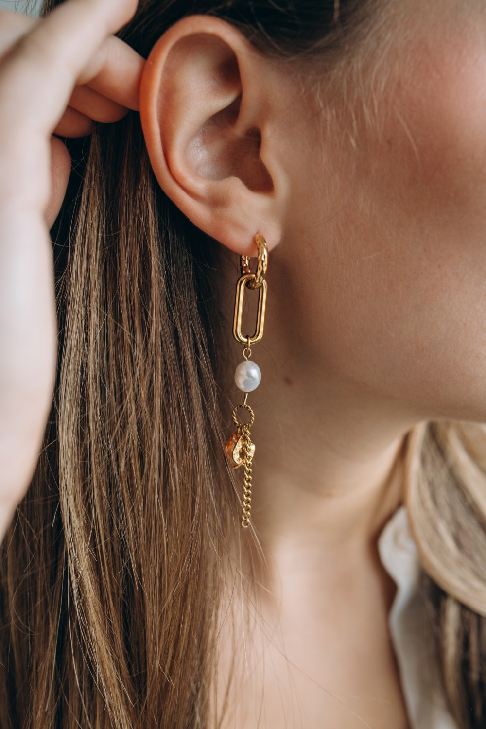 Schéma Boucles d'oreilles pendantes asymétriques porte-bonheur