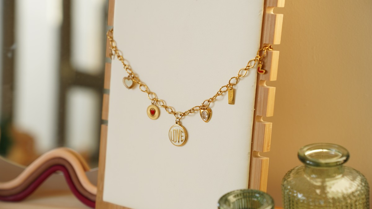 Mes bijoux DIY - Kit bijoux Collier charms Coeurs en Acier Inoxydable Doré