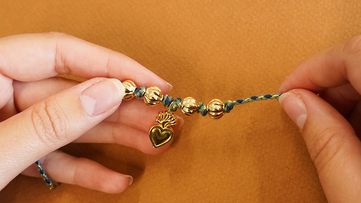 Bracelet cordon coeur ex voto : Etape 5