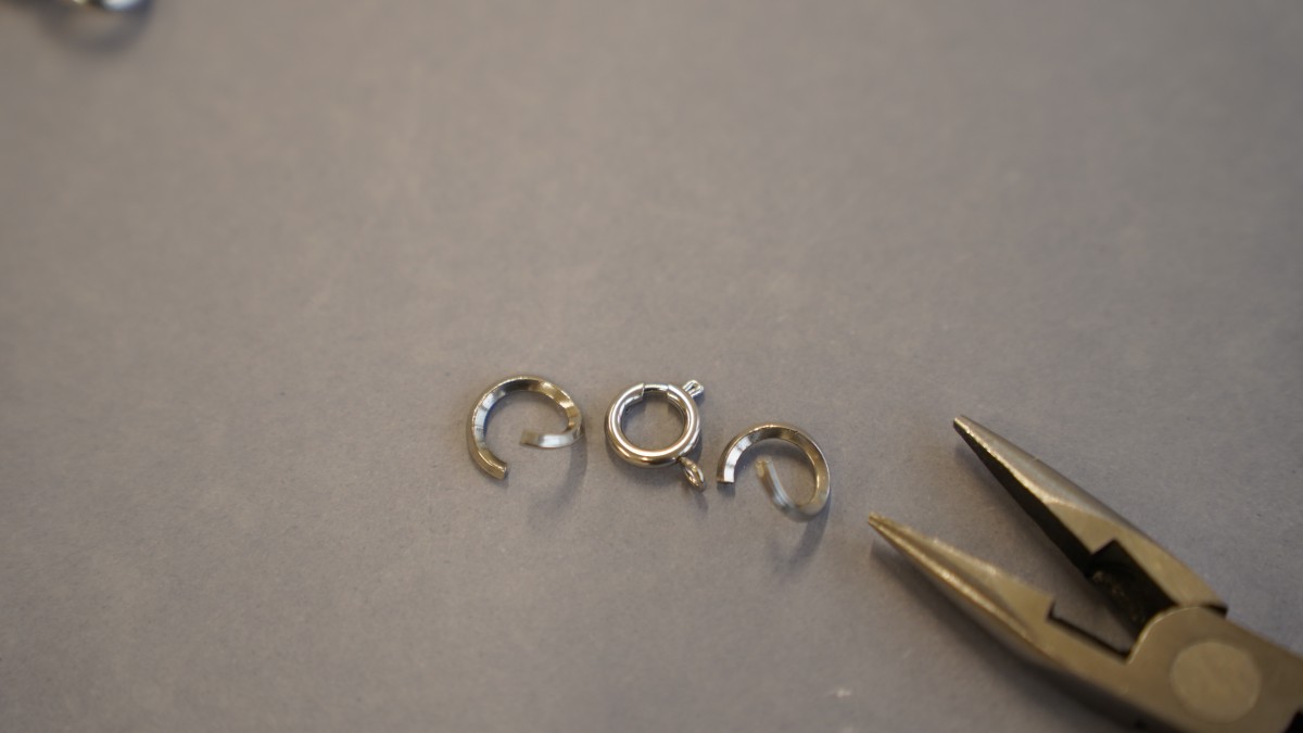 Bracelet et Collier grosse maille avec pierres naturelles : Etape 22