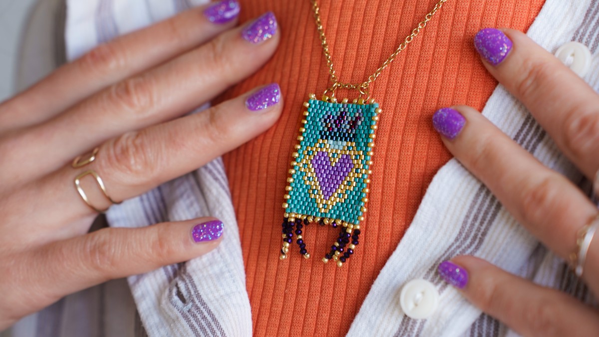 Schéma Pendentif tissé avec coeur ex-voto