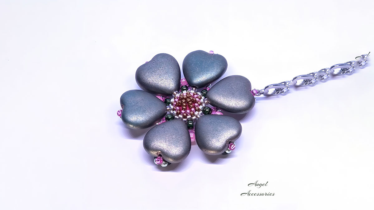 Pendentif Fleur de Coeur par Angel Accessories