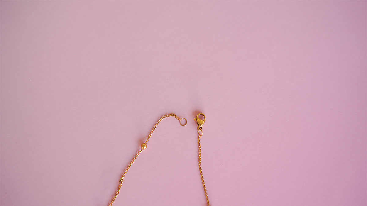 Assortiment de bracelets en pierres naturelles : Etape 7