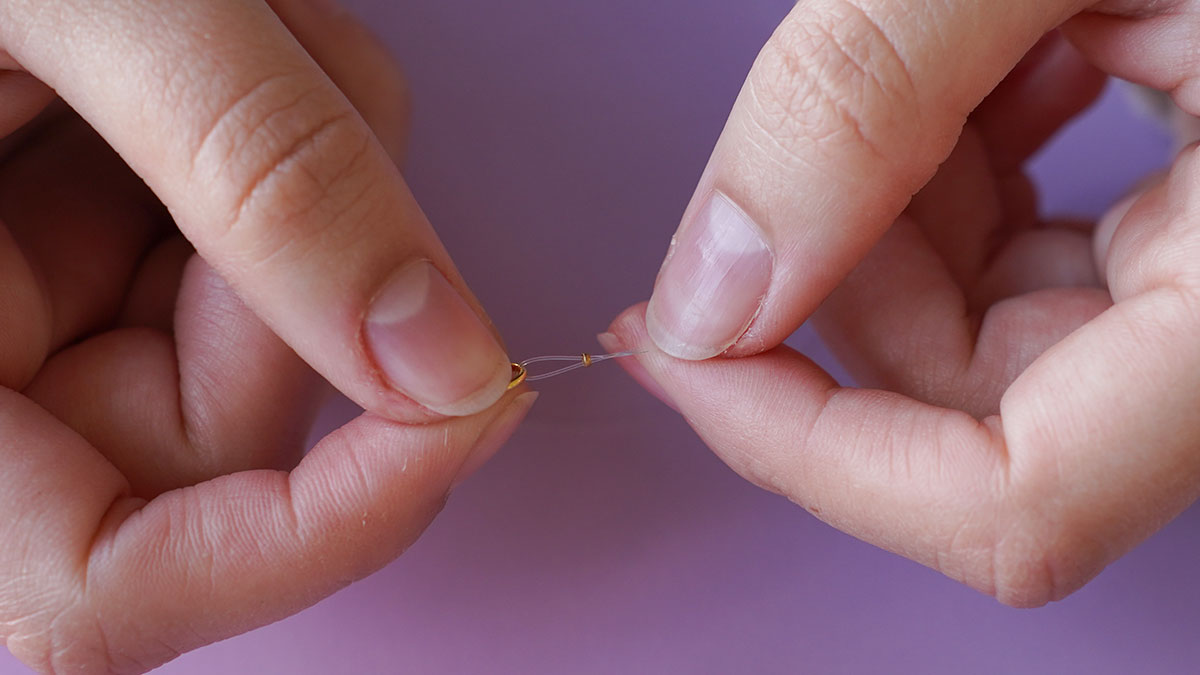 Bracelet avec rocailles colorées et perles d'eau douce : Etape 1