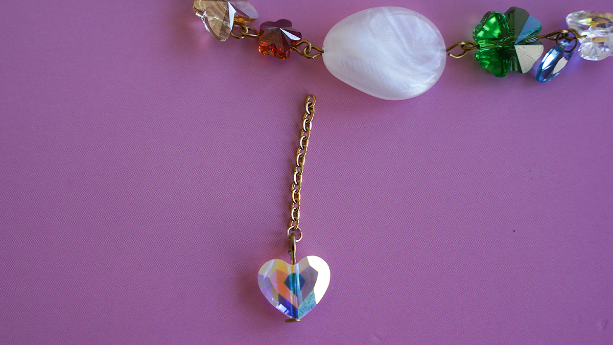 Collier cristaux PureCrystal et perles nacrées : Etape 4