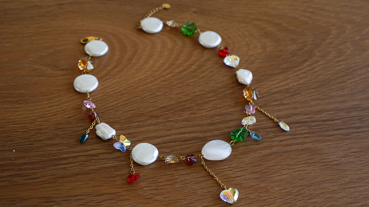 Collier cristaux PureCrystal et perles nacrées : Etape 1