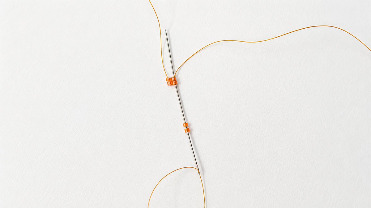 Boucles d'oreilles tissage en double brick stitch : Etape 3