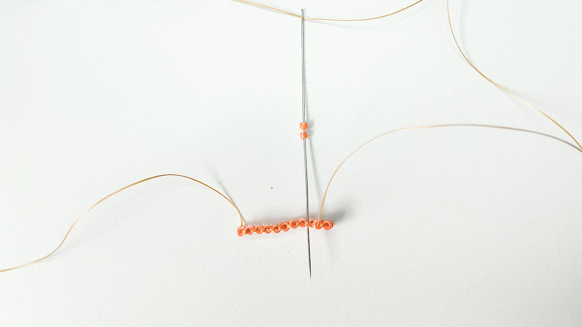 Boucles d'oreilles tissage en double brick stitch : Etape 7