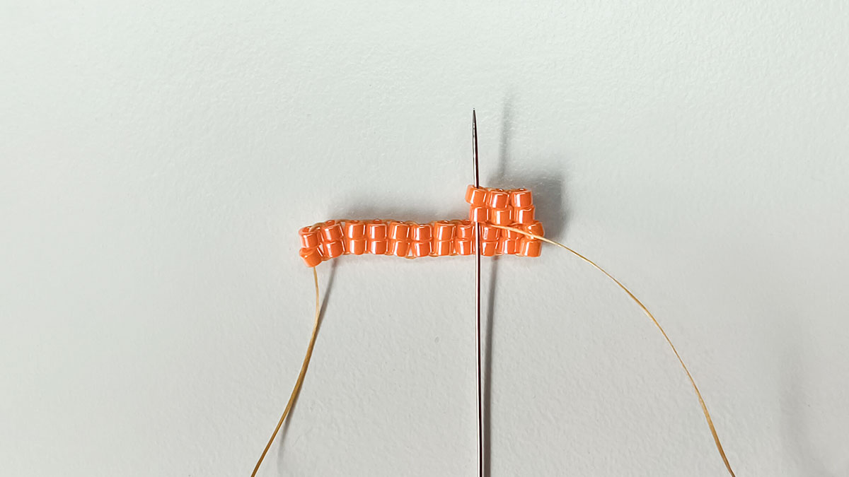 Boucles d'oreilles tissage en double brick stitch : Etape 8