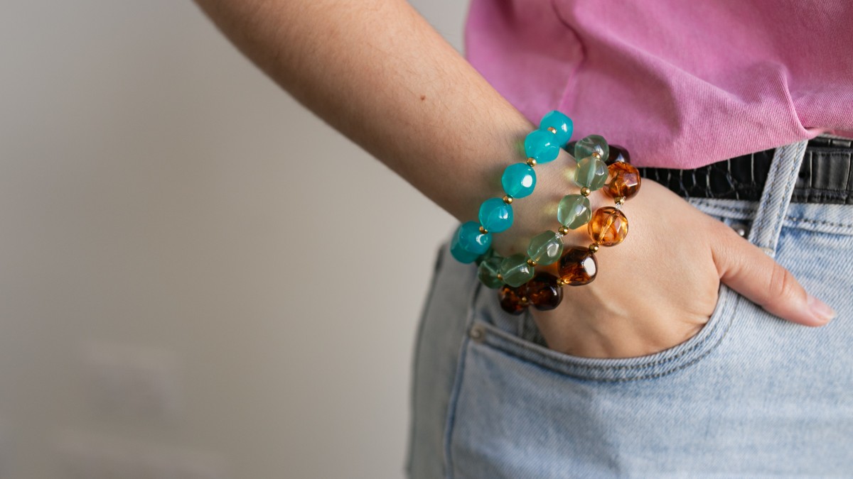 Bracelets perles rondes résine