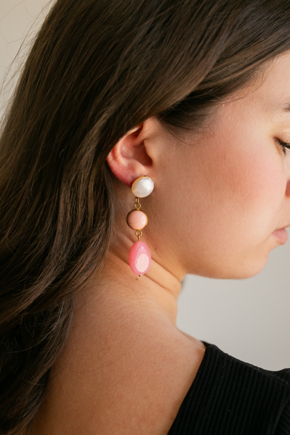 Schéma Tutoriel DIY : 3 modèles de boucles d'oreilles avec perles et cabochons en résine