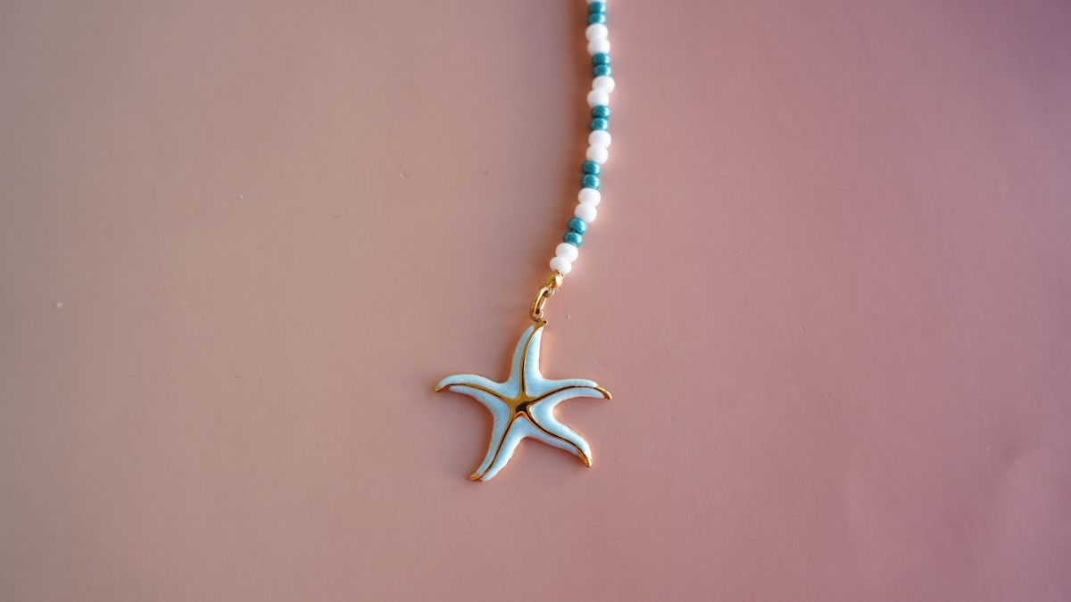 Bijou de sac avec pendentif brodé : Etape 8
