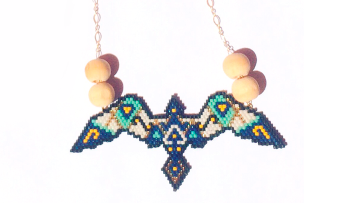 Sautoir oiseau en tissage brick stitch style amérindien : Etape 2