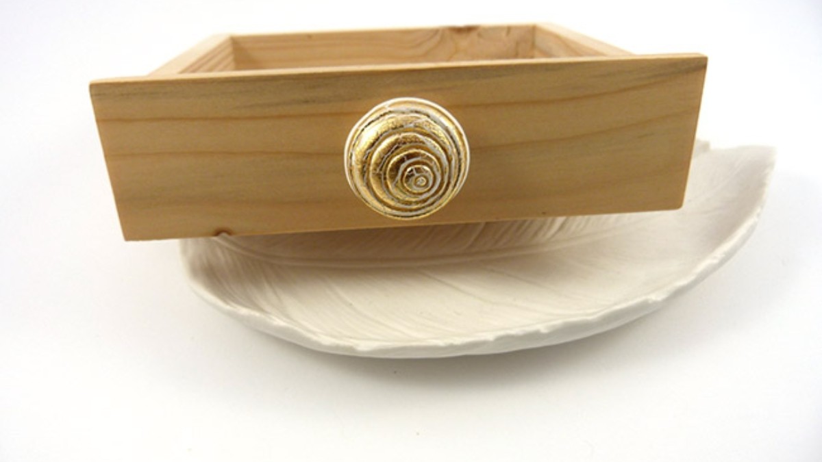 Porte bijoux poignées en pâte polymère Cernit et pochoir mandala : Etape 12 Porte bijoux poignées en pâte polymère Cernit et pochoir mandala : Etape 12