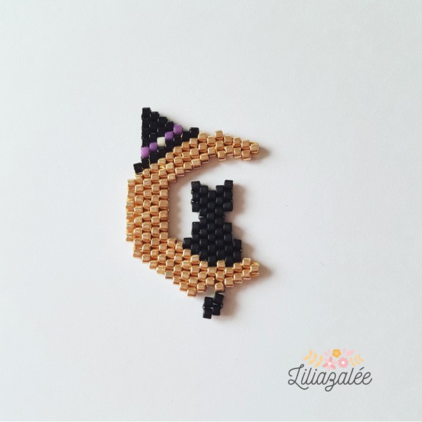 Schéma Chat noir sur Croissant de Lune tissage Brick Stitch en perles Miyuki par Liliazalée