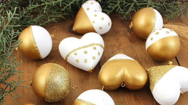 DIY Boules de noël à faire soi même en Scultoline