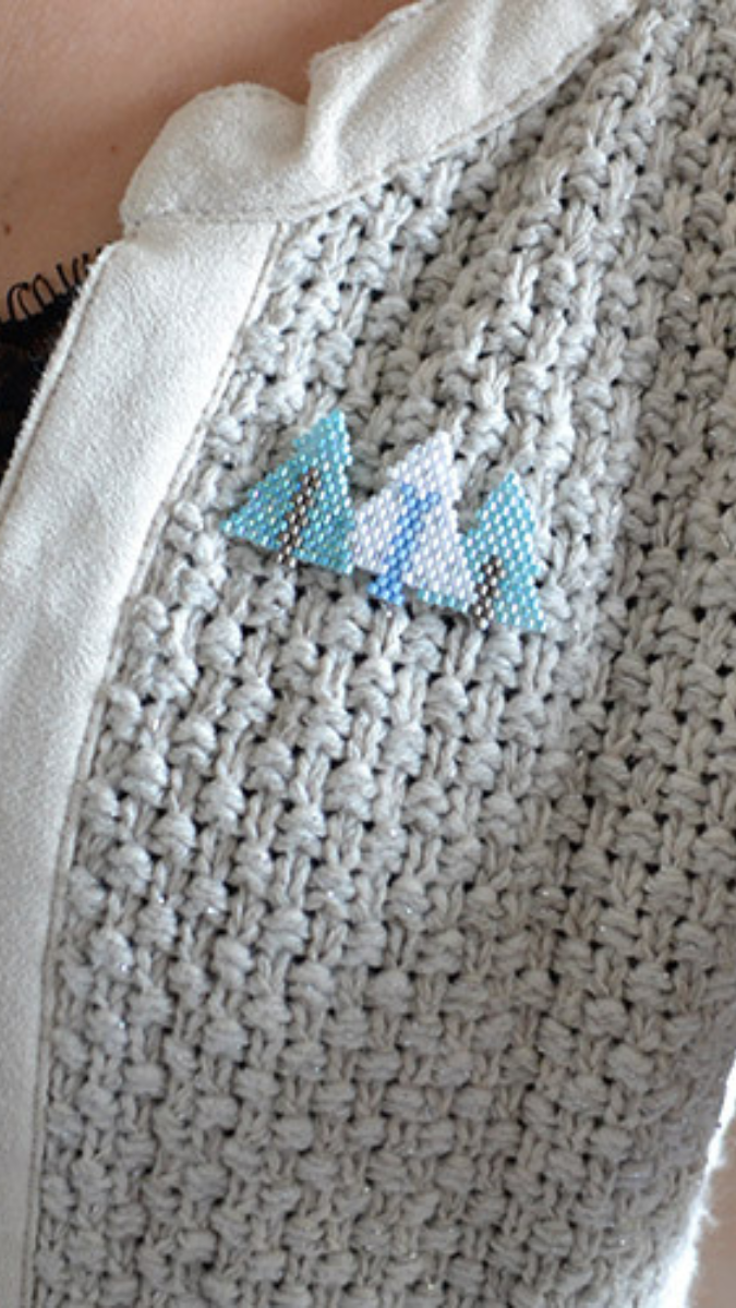 Schéma Motif sapins en tissage brick stitch avec des perles Miyuki ambiance Frozen Winter