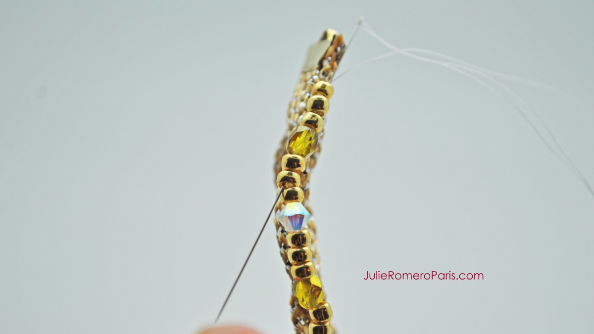 Headband rocailles Toho et chaîne strass PureCrystal : Etape 12