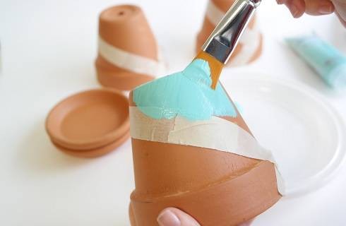 DIY Peindre ses pots de fleurs avec la peinture decoCème Pébéo : Etape 2