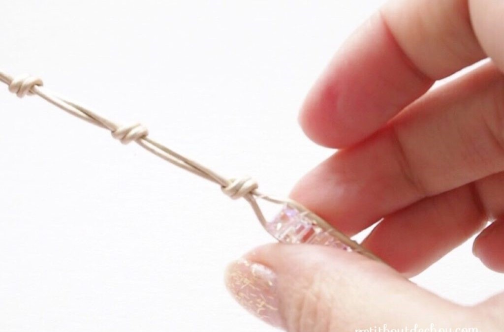 Bracelet wrap tendance avec Miyuki Quarter Tila, spike beads PureCrystal et Amos® par Puca® : Etape 17