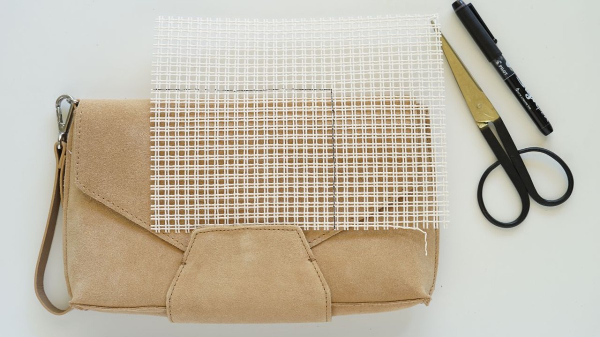 DIY facile : customisation d'une pochette au point noué par Julie Robert : Etape 1