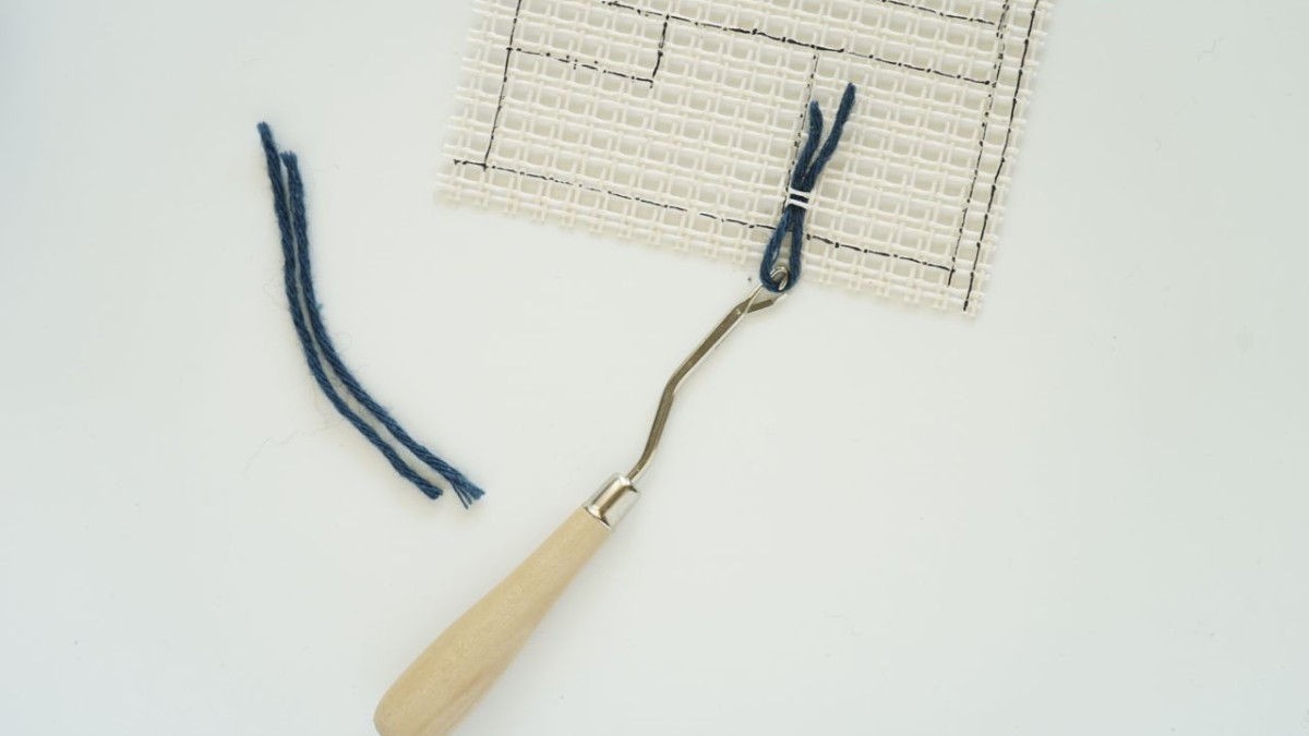 DIY facile : customisation d'une pochette au point noué par Julie Robert : Etape 6