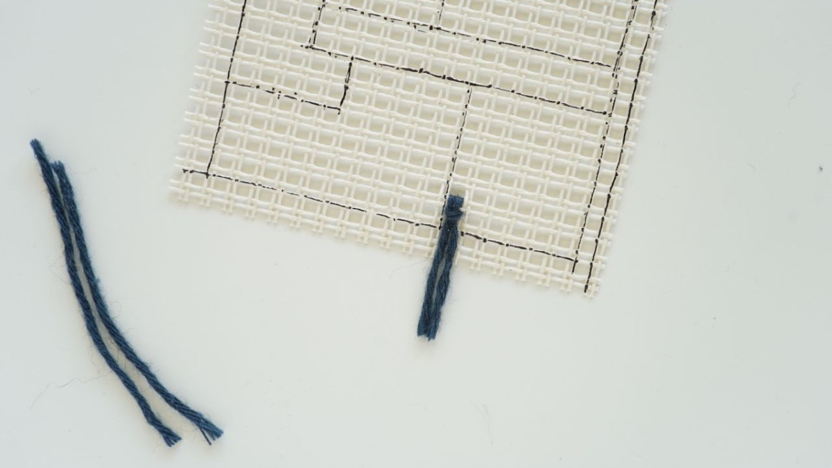 DIY facile : customisation d'une pochette au point noué par Julie Robert : Etape 8