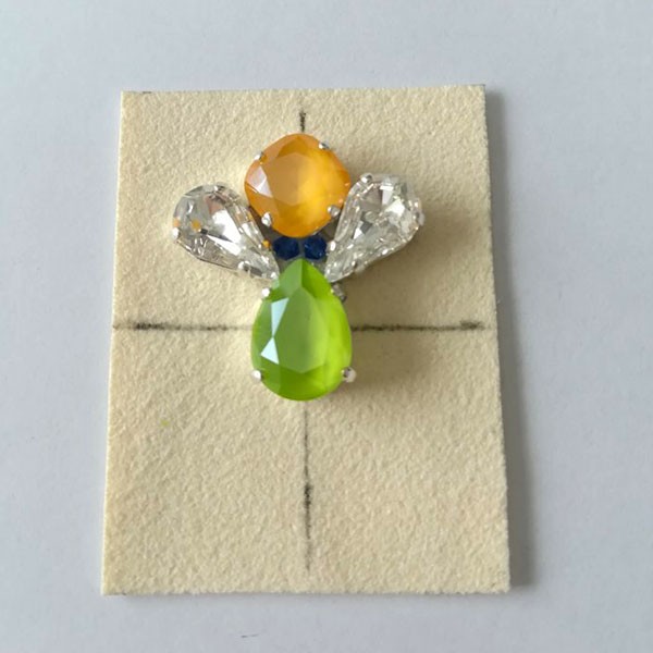 Boucles d'oreilles cabochons PureCrystal majestic blue, buttercup et lime : Etape 8