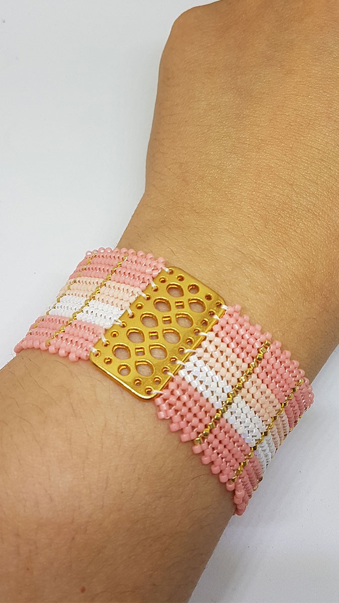 Schéma Bracelet manchette en tissage herringbone avec des perles Miyuki Delica