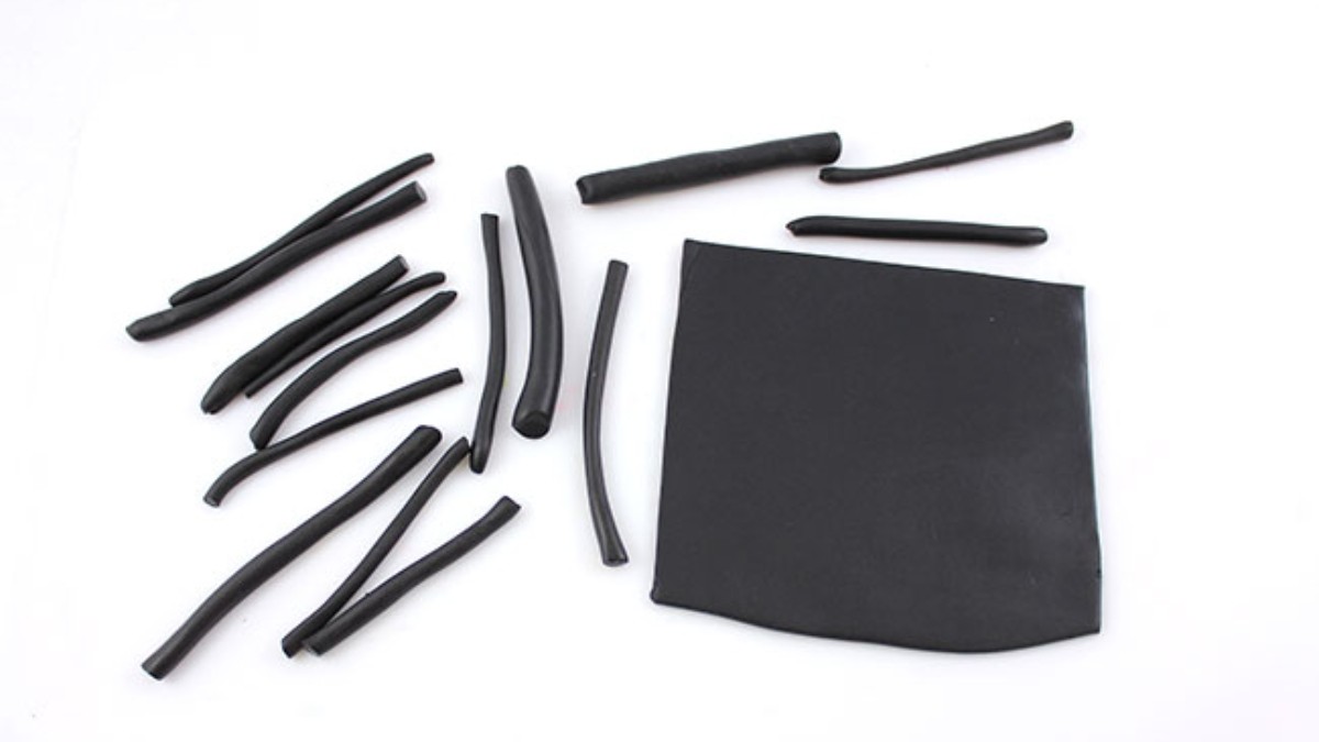 Parure de bijoux fantaisie Fimo motif cane léopard : Etape 1