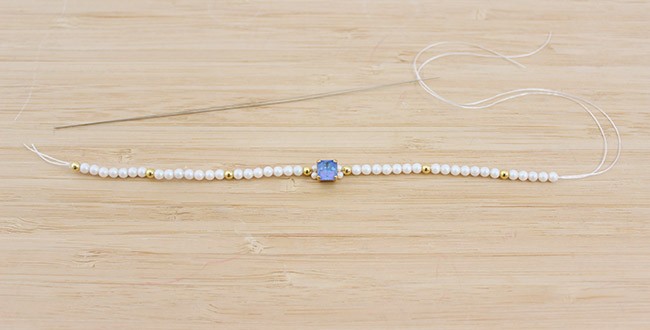 Bracelet élastique Kaléidoscope Square Ocean DeLite et perles nacrées PureCrystal : Etape 3