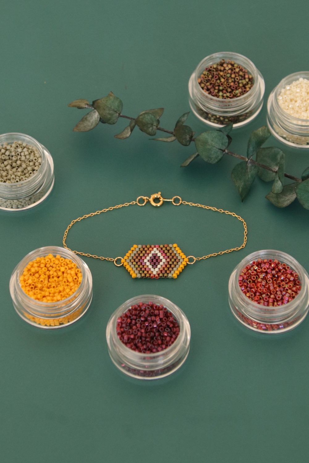 Schéma Bracelet Brick Stitch losange doré bordeaux